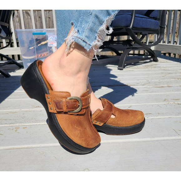Crocs Cobbler 15513 Leather Clogs Heel Buckle Brown Slip On Women's Size… - Picture 3 of 12